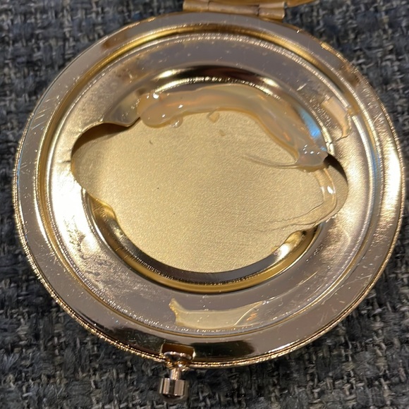 Robert Dice wristlet, card case and mirror set - Picture 15 of 16